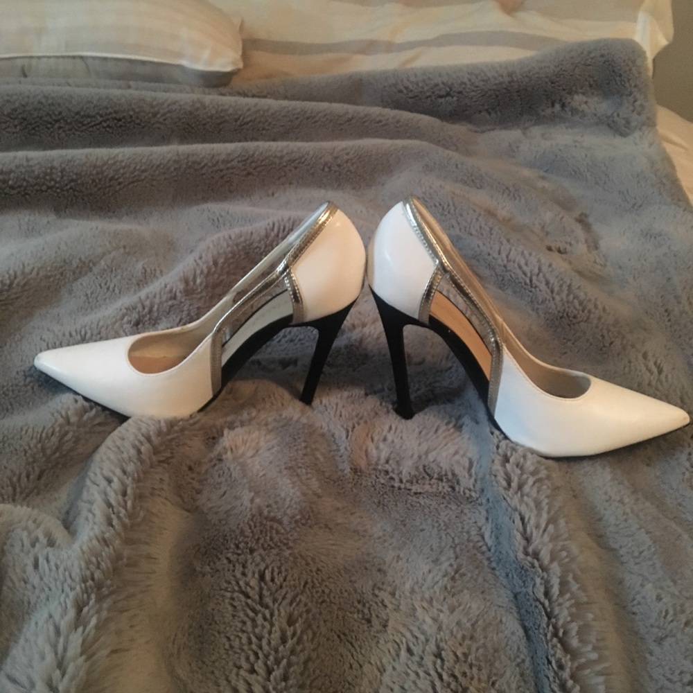 High heels - Picture 3 of 5
